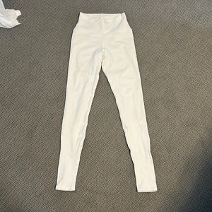Alo Yoga leggings